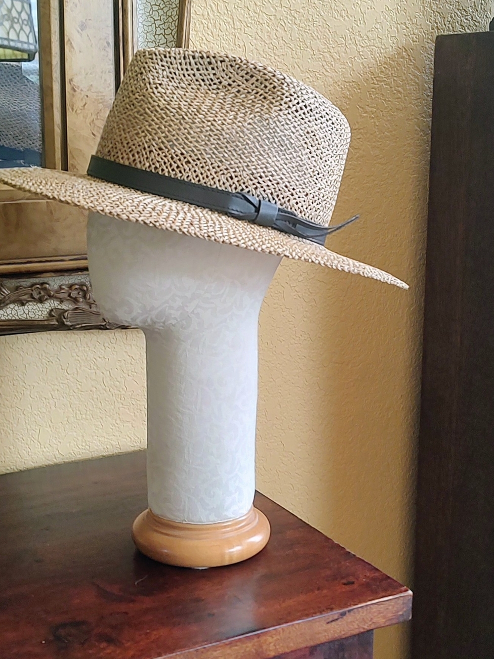 Stetson Straw Fedora Hat with Brown Band - Picture 2 of 14